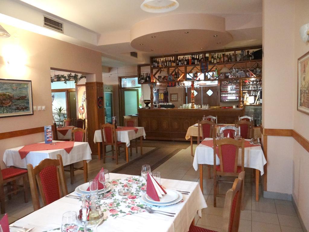 Naša Tvrđava Guest Accommodation Novi Sad Extérieur photo
